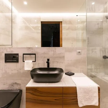 Lejlighed Luxury In The Absolute Center *
