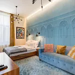 아파트 Luxury In The Absolute Center